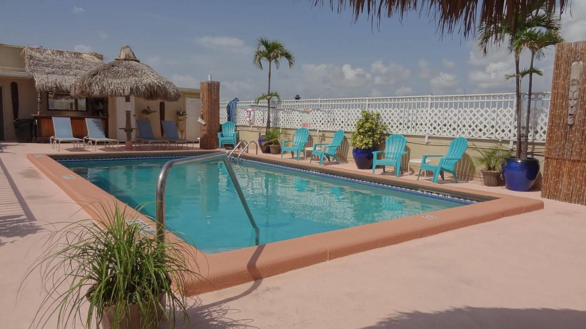 Rooftop Resort - Clothing Optional - Adult Only Hollywood Exteriör bild